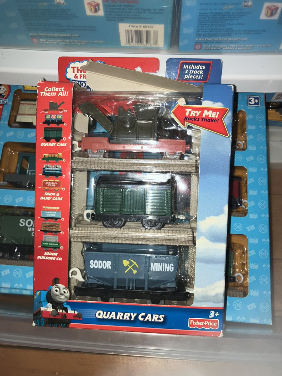 久しぶりに収納場所に遊びに来てます