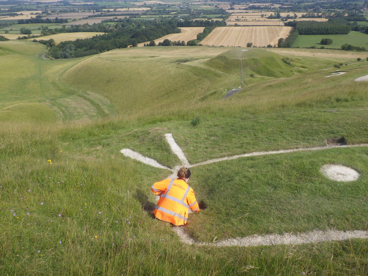 Oxford Archaeology (@oatweet) on Twitter photo In the latest blog update about the Uffington White Horse, we look at the most recent work we have done there, always in partnership with <a href="/nationaltrust/">National Trust</a> and <a href="/EnglishHeritage/">English Heritage</a>.
oxfordarchaeology.com/blog/new-inves… In the latest blog update about the Uffington White Horse, we look at the most recent work we have done there, always in partnership with <a href="/nationaltrust/">National Trust</a> and <a href="/EnglishHeritage/">English Heritage</a>.
oxfordarchaeology.com/blog/new-inves…
