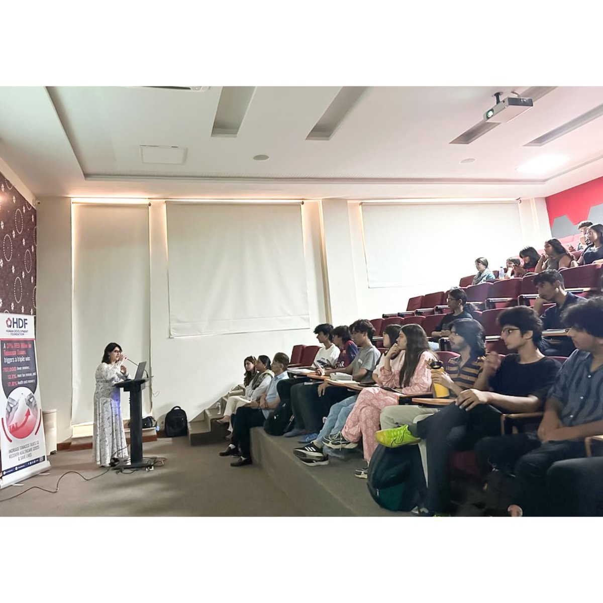 hdfpk's tweet photo. HDF Celebrated #InternationalYouthDay2024 with students of headstart school ISB. Our young advocates showed keen interest in combatting social media  advertisement by big tobacco industry

#BanNicotineProducts
#ImposeHealthLevy
#IncreaseTobaccoTax
#YouthEmpowerment 
#YouthDay2024 https://t.co/mQ1ZyvZm1i