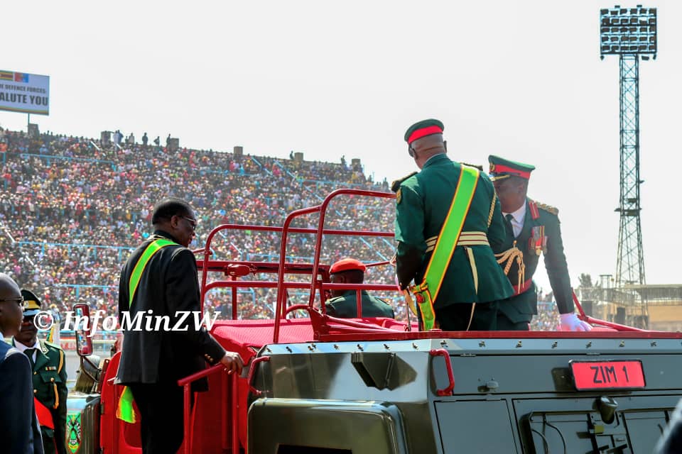 InfoMinZW's tweet image. His Excellency the President and Commander in Chief of the Zimbabwe Defence Forces Cde E.D Mnangagwa @edmnangagwa has inspected the ZDF Parade.
#DefenceForcesDay2024