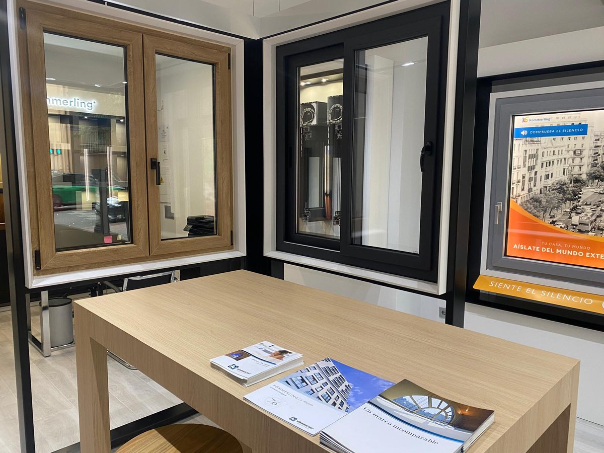 KOMMERLING_ESP's tweet image. Os enseñamos la remodelación de tienda que ha hecho #VentanasLavín, Distribuidor Oficial que lleva trabajando con nosotros desde hace 25 años. Ubicada al norte de Madrid, en la tienda podéis comprobar el #aislamiento de nuestros sistemas con los módulos térmico y acústico.👇