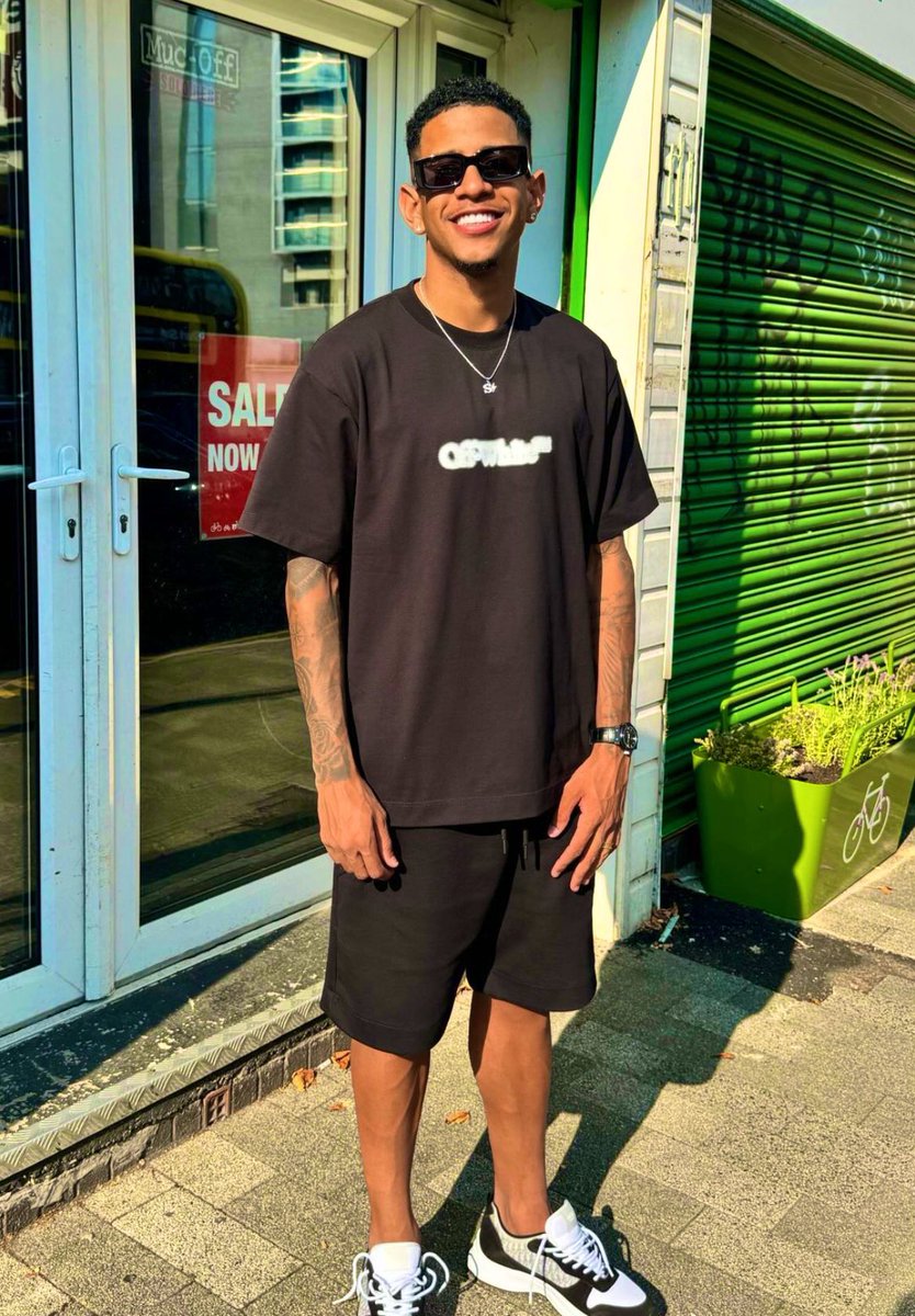 Sky 🏴⚽️ tweet media
