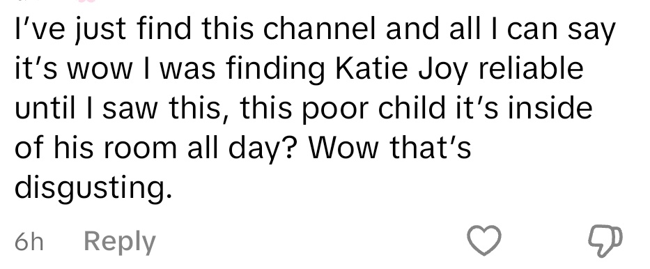 itscrystalbill's tweet photo. YOU CAN'T RUN FROM THE TRUTH #katiejoypaulson #withoutacrystalball 🛎 #theinternetisforever I'll never stop speaking up for your son!! People will see who you REALLY are!! Evil pos! #woacb #saveV https://t.co/71Qd4zNAXf