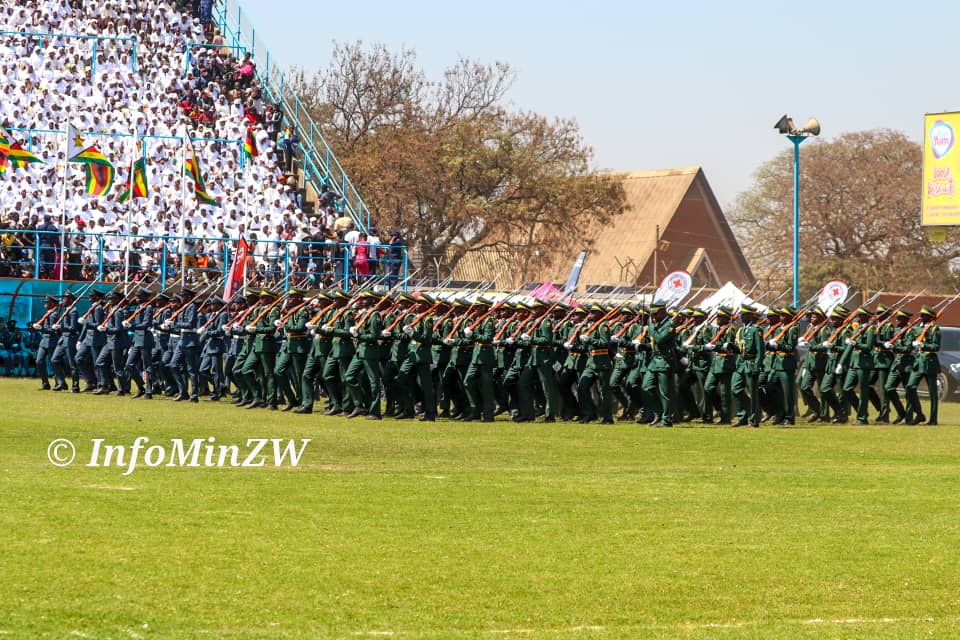 InfoMinZW's tweet image. His Excellency President and Commander in Chief of the Zimbabwe Defence Forces Cde Emmerson Mnangagwa @edmnangagwa has granted the ZDF Parade permission to march past in slow and quick time, advance in review order and drill display.
#DefenceForcesDay2024