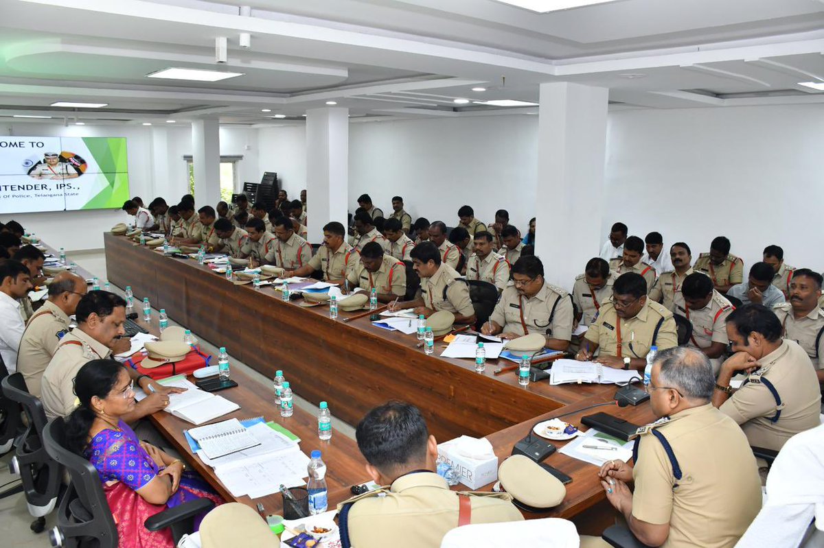 TelanganaDGP's tweet photo. During a comprehensive field visit to the Sangareddy district headquarters, IGP Multi Zone-II, Sri V. Satyanarayana IPS, along with @spsangareddy Sri C. Rupesh IPS, and other senior officials, convened to assess and review the current law and order situation in the district. And appreciated the #SangareddyPolice for effectively maintaining law and order.

#TelanganaPolice #SangareddyDistrict