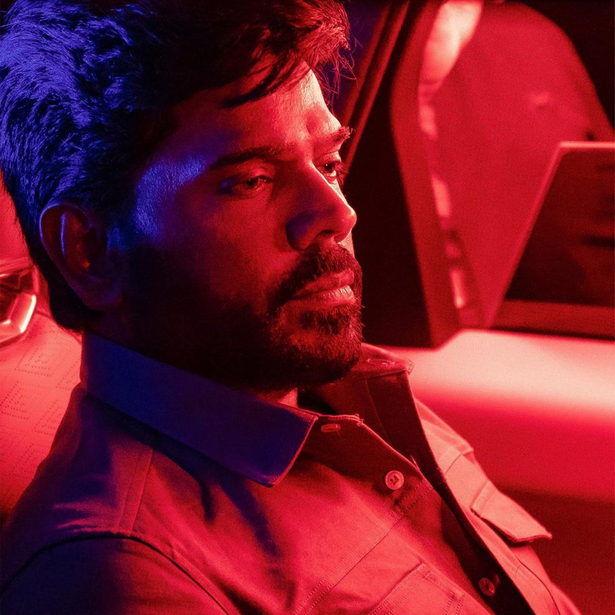 Ayyappan_1504's tweet photo. #Legend2 Varattum Merattum 🥵

Interesting Plot 👌🏻🔥 https://t.co/ItC96GVOch