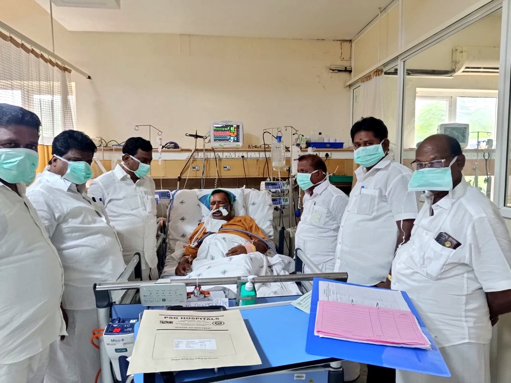 DMKSCWelfWing's tweet photo. @arivalayam ஆதிதிராவிடர் நலக்குழு துணைச் செயலாளர் திரு. மு.பொன்தோஸ் அவர்கள் உடல் நலக்குறைவால் பாதிக்கப்பட்டு, கோயம்பத்தூர் P.S.G மருத்துவமனையில் அனுமதிக்கப்பட்டு சிகிச்சை பெற்று வரும் நிலையில் இன்று நேரில் சென்று நலம் விசாரித்தோம்.

@CMOTamilnadu @mkstalin @Udhaystalin @PEN_Offl https://t.co/PnSJWJKTql
