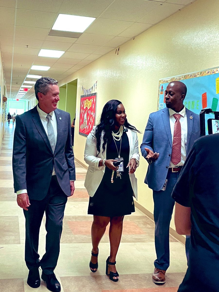 Ronda Smith tweet media