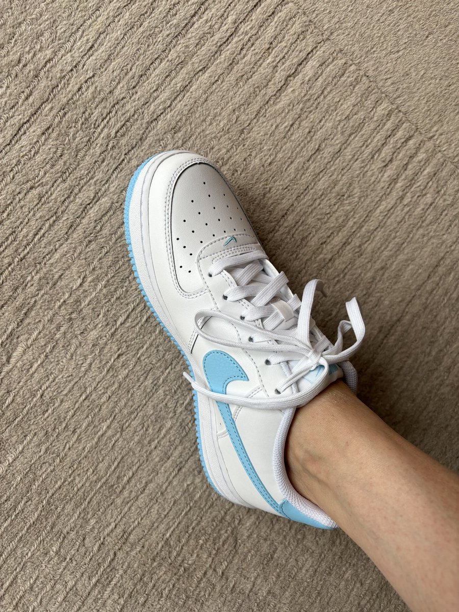 @elle@studentviews SFHEA tweet media