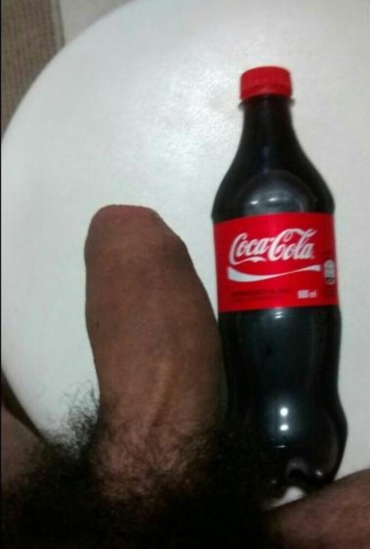 mythickoneBR's tweet photo. @voceviugay Estrago mesmo é uma cocacola de 600 @mythickoneBR https://t.co/6QmqXPlLfx