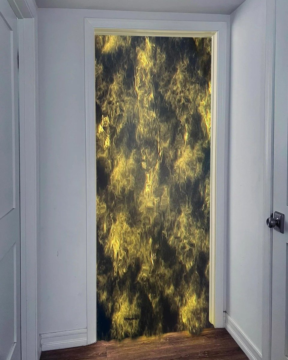 Going back to my bedroom from playing Elden Ring after noticing a text from my GF asking me if I wanted to watch a show with her sent 6 hours ago | #EldenRing