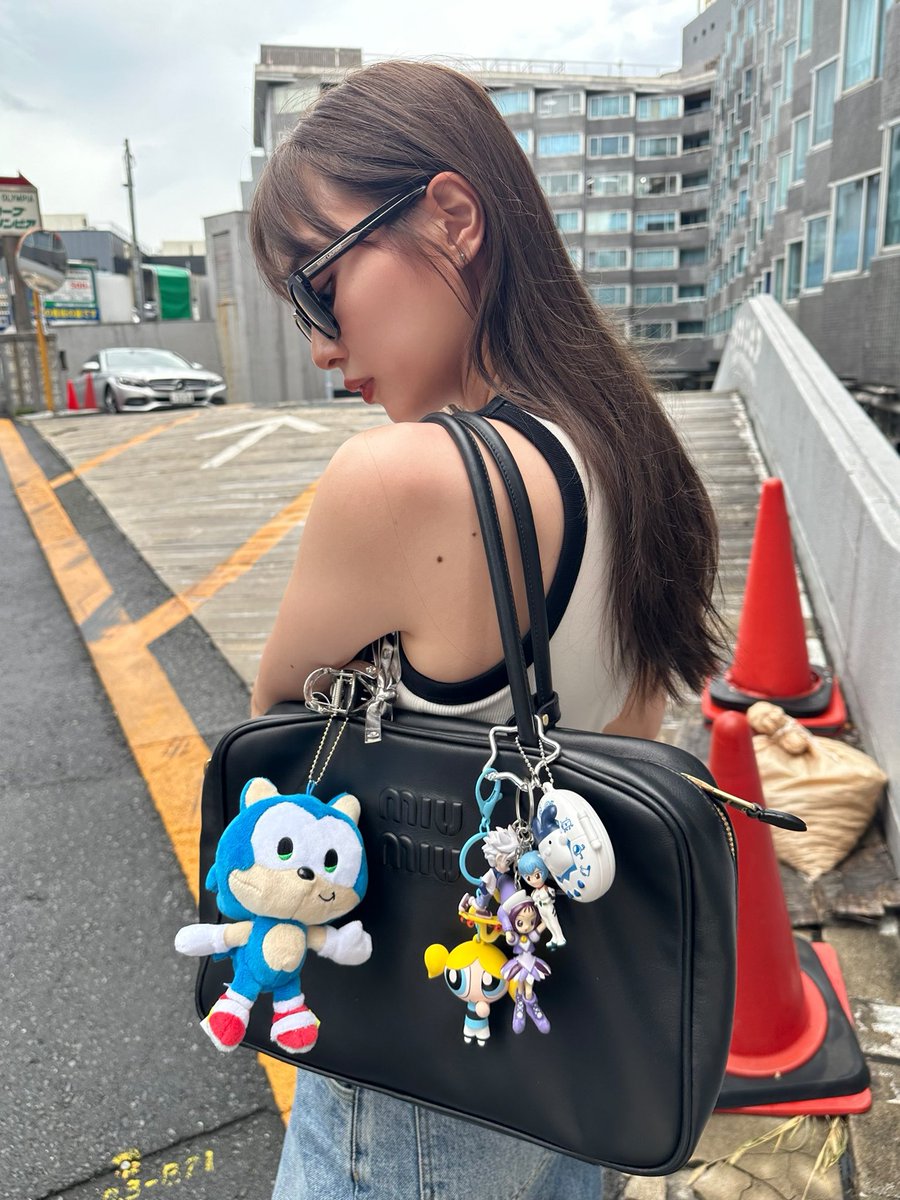 鉄拳3コーデ✌️🩷🪽 最近はキーホルダージャラジャラ付けて、平成の