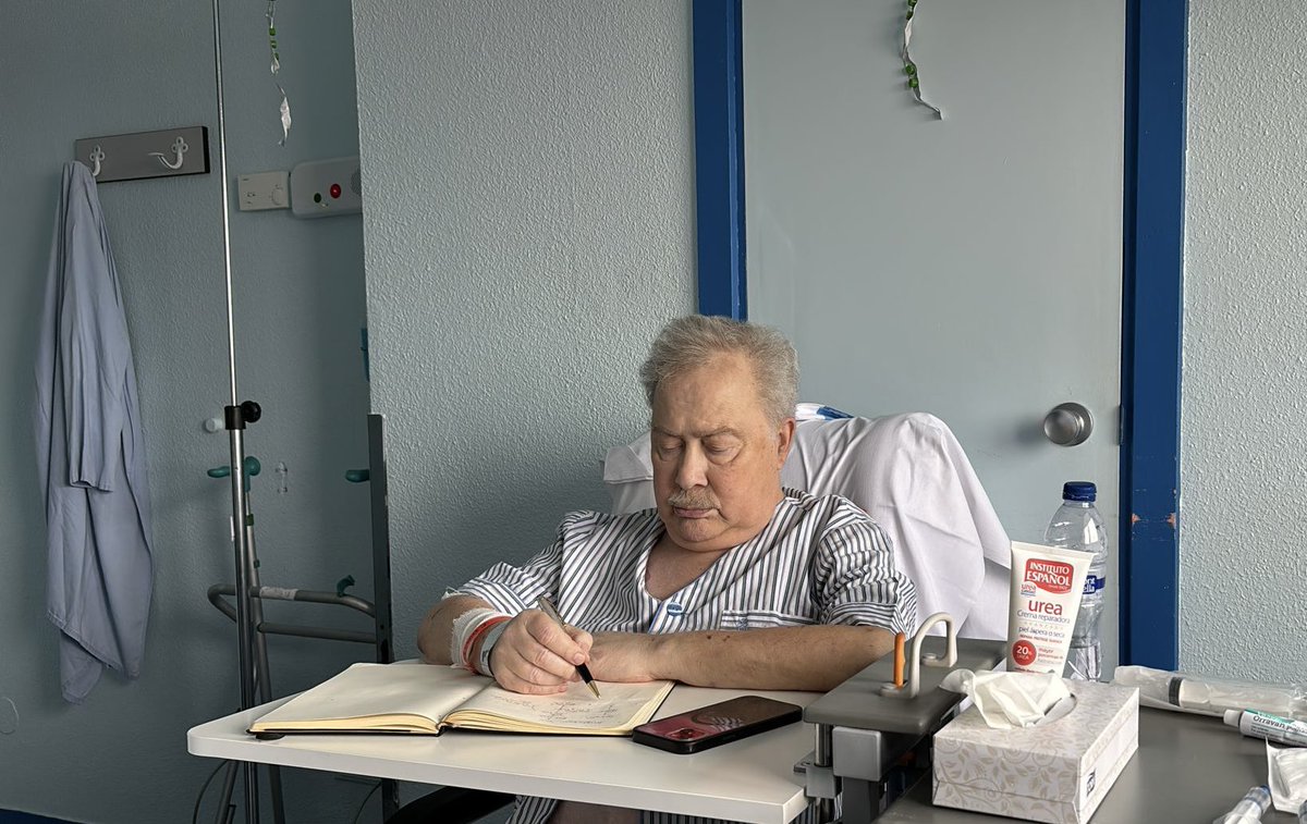 El cancer puede intentar doblegarlo, pero la fuerza y ganas de mi padre y mi maestro, iluminan incluso las noches más oscuras. Gracias al equipo de la 10N del @ hcuv. Es un equipo SOBRESALIENTE!. #porUnHCUVMejor