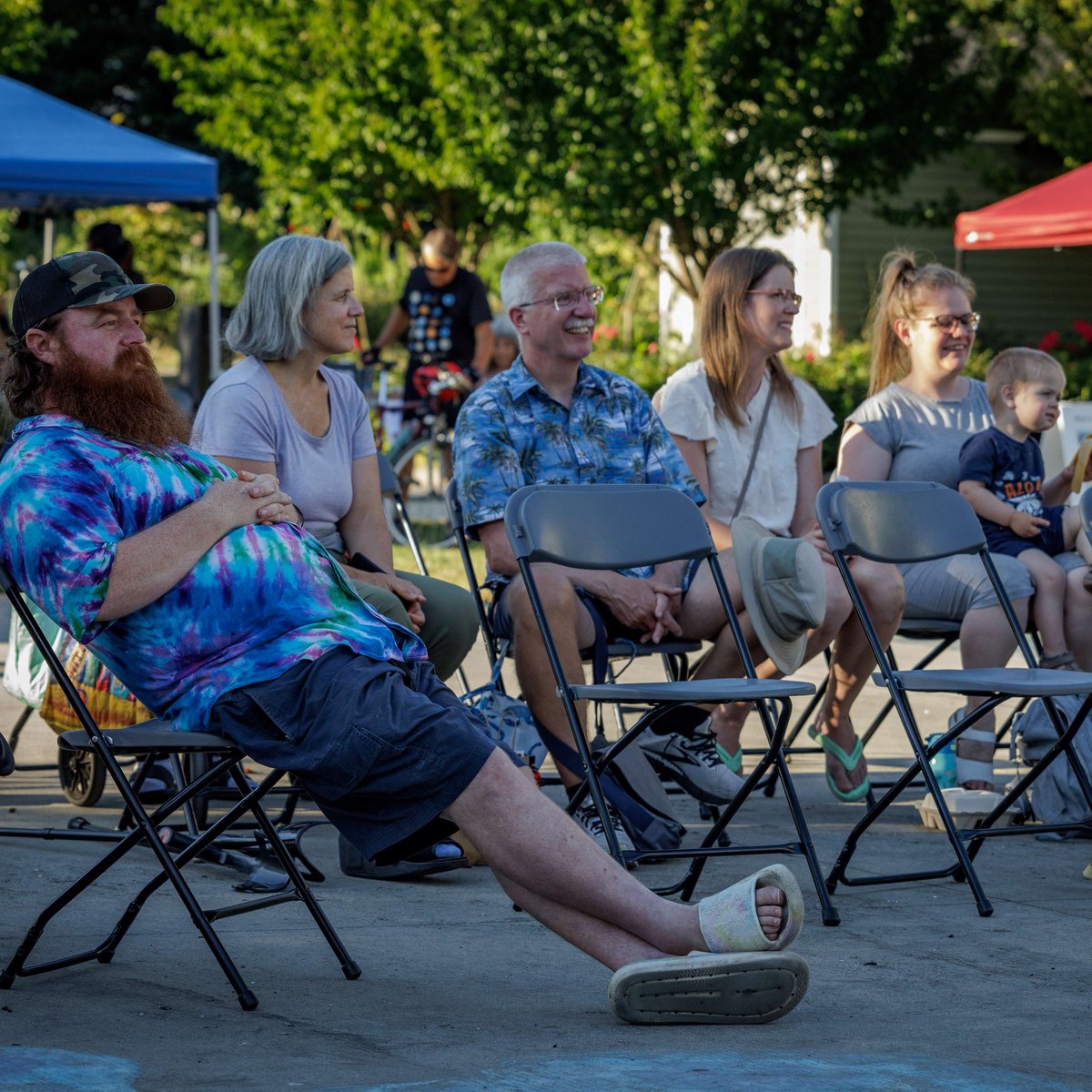 Summer Park Pop Up round two is just around the corner! 🎉 Can you feel the excitement? We're counting down the hours – only 26 to go!

Join us tomorrow at UHeights from 5-8 PM for live performances, community connections, and delicious food.

#sppu24 #summerparkpopup