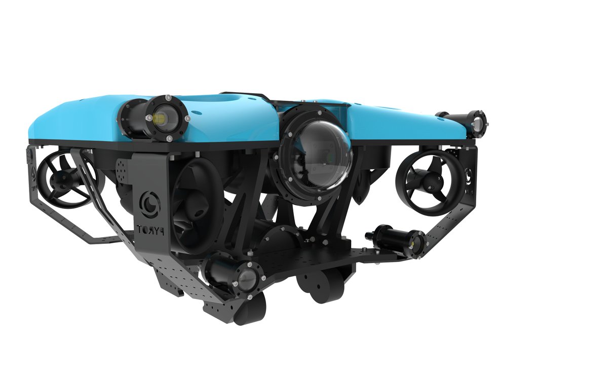 Pyrot, alüminyum ve polietilen malzemelerden oluşan gövde yapısı sayesinde üstün dayanıklılık ve hafiflik sunar. Yüksek mukavemeti ve korozyon direnci ile su altı koşullarında uzun ömürlü ve bakım gerektirmeyen bir performans sağlar.

letnamarine.com/pyrot