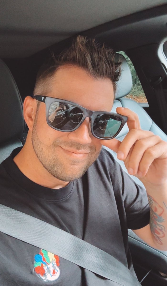 📲 || ¡Auron vía Instagram Stories!

— auronplay