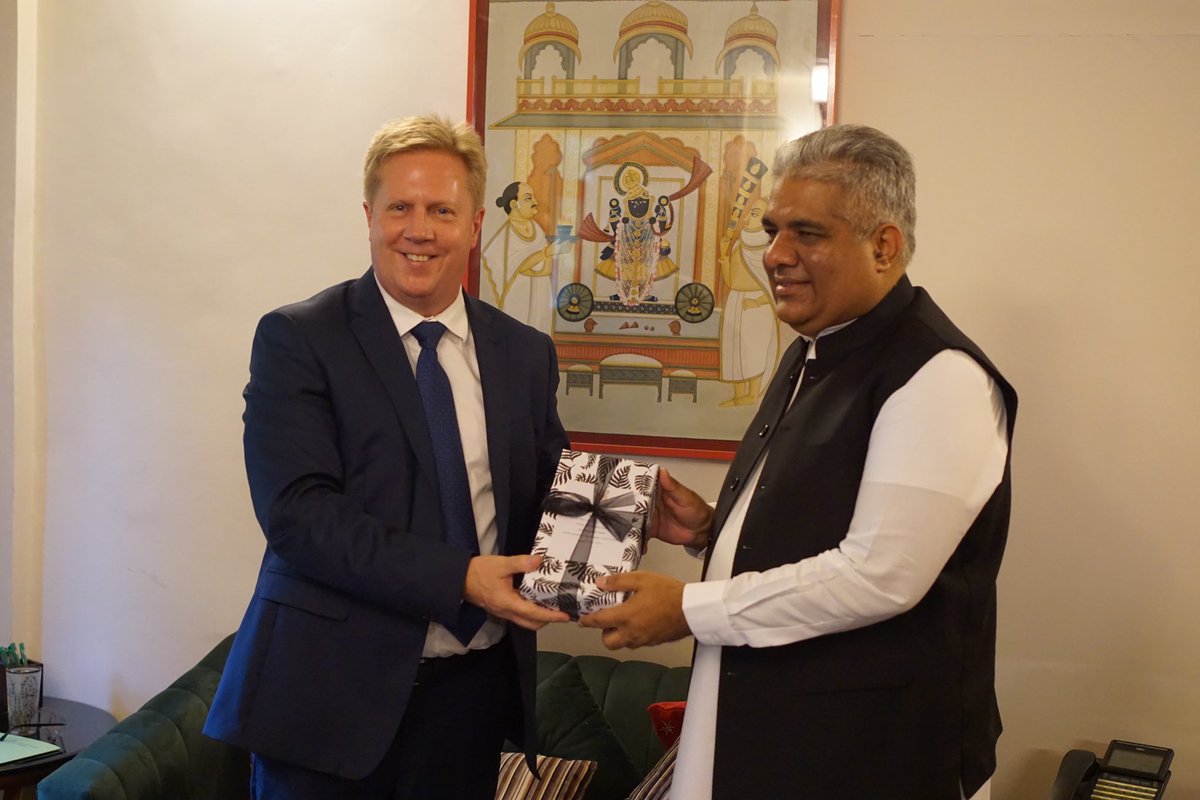 NZinIndia's tweet photo. Thank you, Hon. Minister Bhupender Yadav @byadavbjp  for an insightful meeting with Minister Hon. Todd McClay @toddmcclaymp on ways to address collaboratively common challenges to the environment through innovation, management of resources and use of green energy. https://t.co/nysvO9fW0k