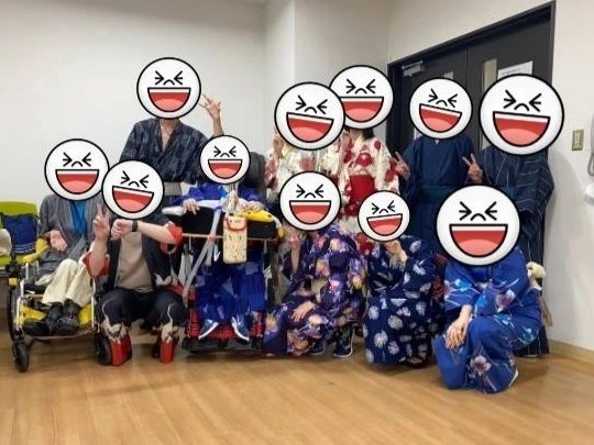 ait_ayuu's tweet photo. 納涼祭お疲れ様でした😁
楽しい１日でした！🍀😌🍀
絵しりとり、ボッチャ、はぁって言うゲームなど盛り上がってました☺️ https://t.co/WmrStz9Rkm
