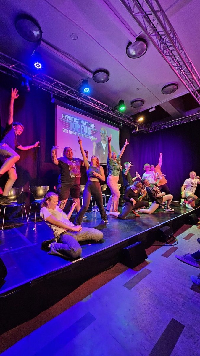 HypnoHale's tweet photo. Another 5 star Edinburgh Fringe review! Thx @jennasjamboree!.
Hypnotist Matt Hale - Top Fun! 80s Spectacular
Last wknd sold out again, this Sat already sold out. Book now!
⚡️5pm @GildedBalloon Aug 2-26
#edfringe #edinburghfringe #palsinpink #unleashyourfringe
@edfringe https://t.co/oK17urATg6