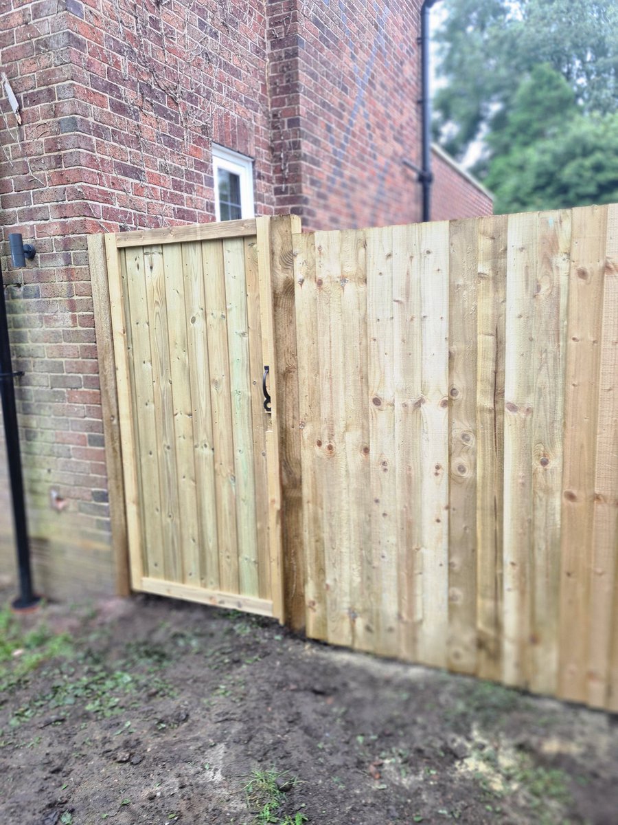 Tidy fencing,sheds & landscaping tweet media