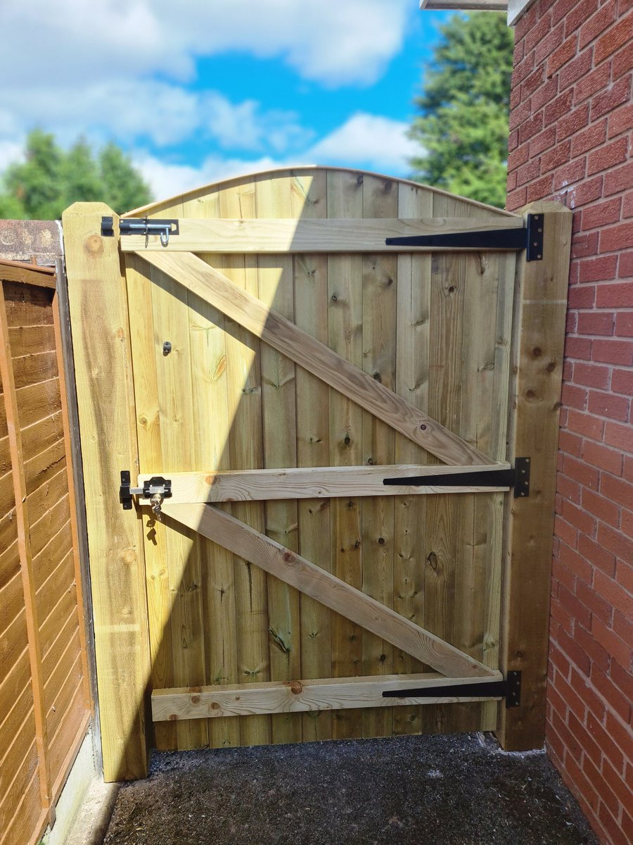 Tidy fencing,sheds & landscaping tweet media