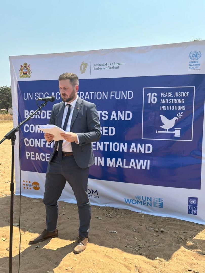 Deputy Head of Mission Embassy of Ireland, Ronan Sweeney at the Launch of SDG-AF Project in Nkhotakota 

Thanks to our partners who are promoting women as peace builders in Malawi