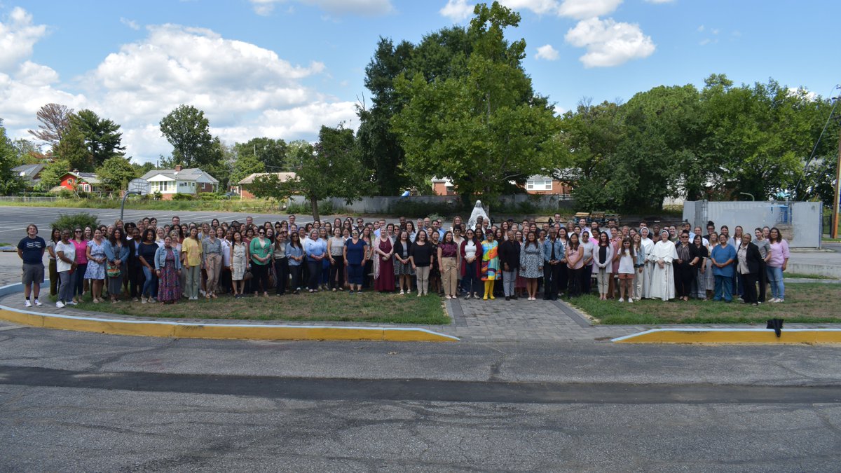 ADW Catholic Schools - Escuelas Católicas tweet media