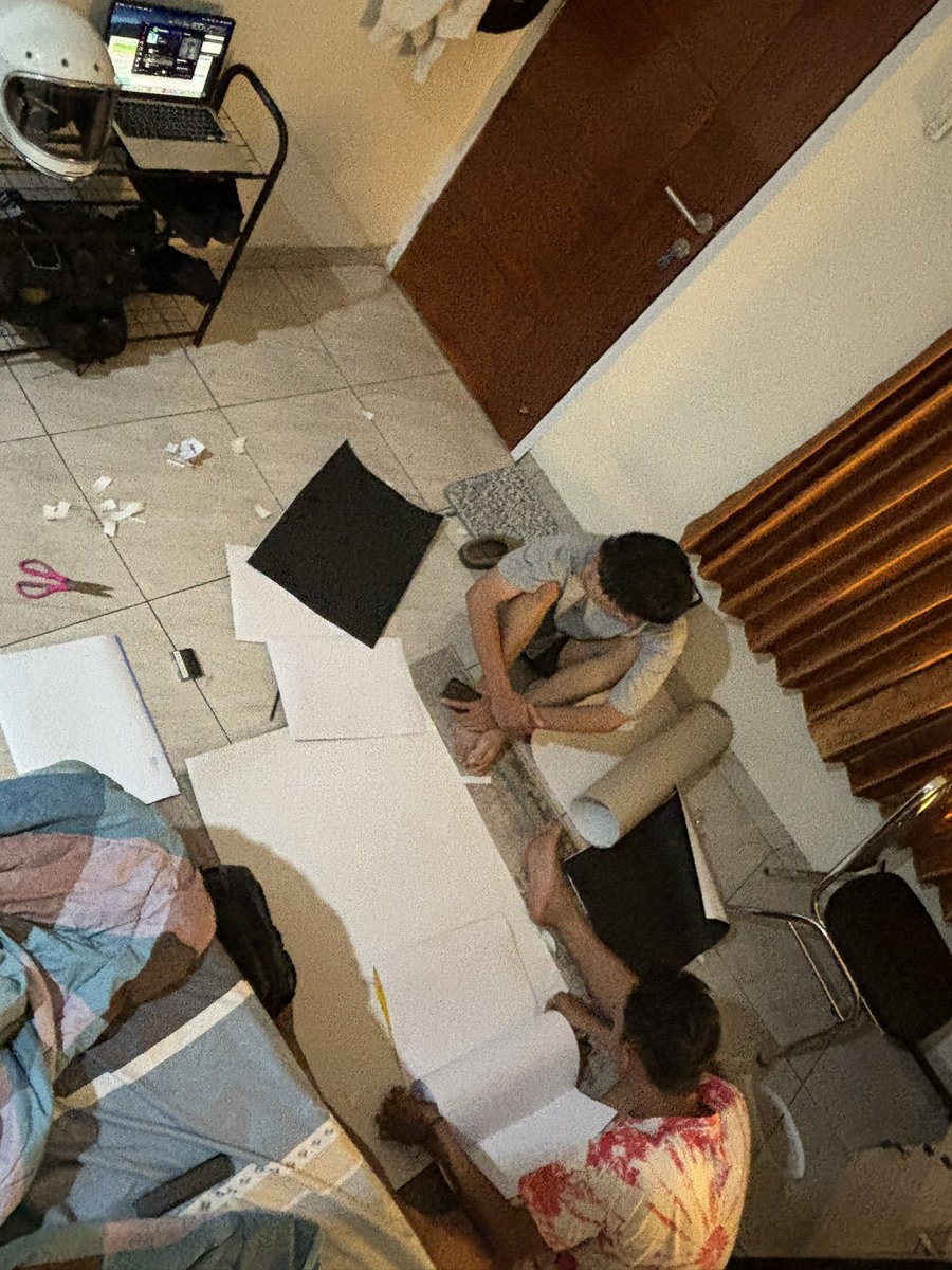 pulaujava's tweet image. hadeh undip