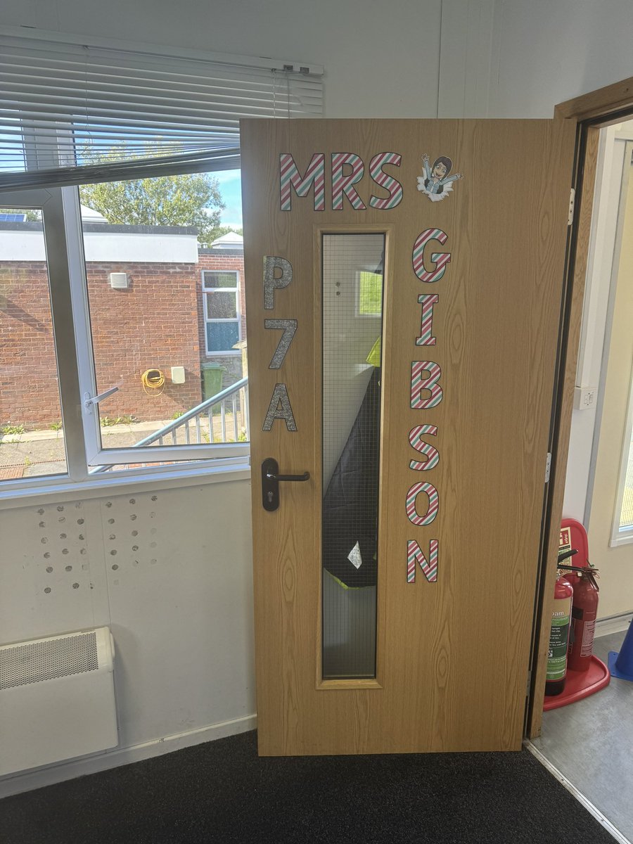 MrsGibson_1's tweet photo. Ready for the new session with P7A! 🤩 https://t.co/fHAg2fOO8u