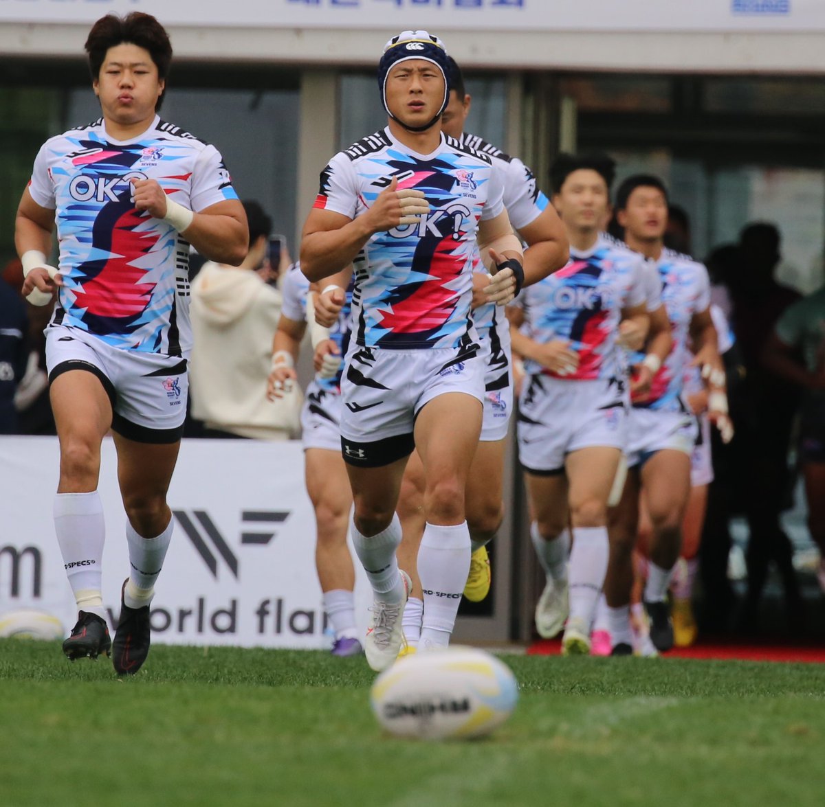 asiarugby's tweet photo. Qualification process confirmed for expanded Men’s Rugby World Cup 2027 in Australia

Full Story👇
https://t.co/3Yz3C9F3S0

#AsiaRugby #ARC #RWC2027 #Asia1 @HongKongRugby @KoreaRugbyUnion @uaerugby 
@MalaysiaRugby https://t.co/gDyDLjvxIY