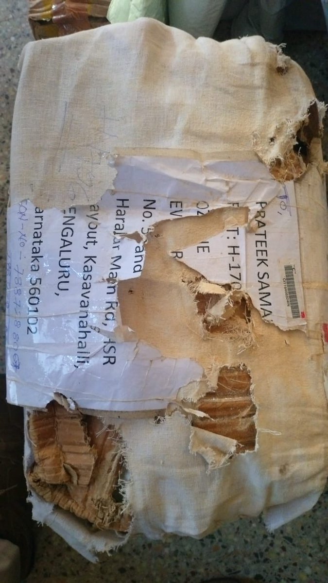 prateeksamaiya's tweet photo. @IndiaPostOffice  Seriously? Rats ate my parcel! 🐀📦 This is unacceptable. I need a refund and an explanation.  #IndiaPost #ParcelEaten 

@min

Article No:CK489037359IN https://t.co/EvfDkpRyOQ