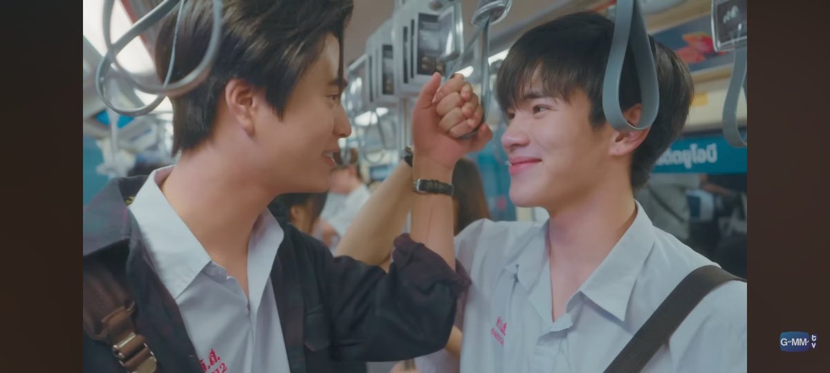 baddakik's tweet photo. @gemini_ti @tawattannn
Parang gusto ko na lang sumakay sa bus na nakatayo🤭 tas iisa lang yung hawakan 🤭🤭
#MyLoveMixUpTHep10 #GMMTV #blfan #Gemini_NT #Fourthnattawat https://t.co/xqu2sa48BQ