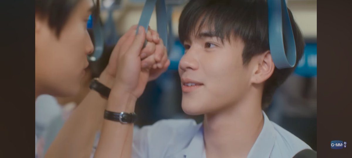 baddakik's tweet photo. @gemini_ti @tawattannn
Parang gusto ko na lang sumakay sa bus na nakatayo🤭 tas iisa lang yung hawakan 🤭🤭
#MyLoveMixUpTHep10 #GMMTV #blfan #Gemini_NT #Fourthnattawat https://t.co/xqu2sa48BQ