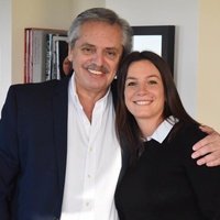 arielviano's tweet image. Ups ...