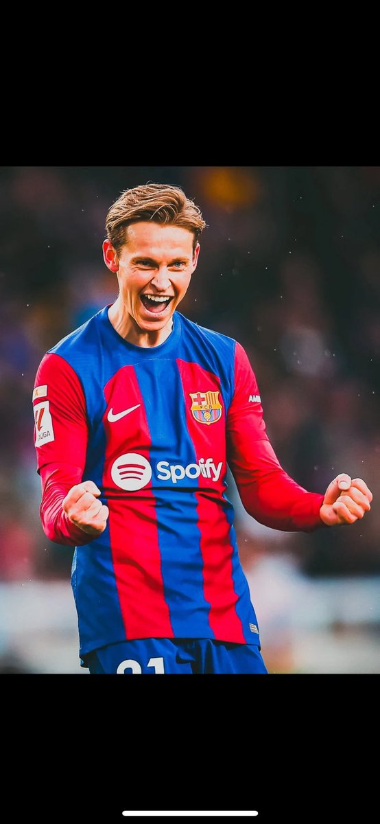 lfcnewslive55's tweet photo. 🚨EXCLUSIVE: Barcelona is a real possibility for Luis Diaz. There’s a big possibility of doing a swap between Liverpool and Barcelona. Arne slot likes frenkie a lot. Talks between the clubs have been confirmed!! More information later tonight… #LFC #barca #diaz #dejong https://t.co/ia8LuLsURs