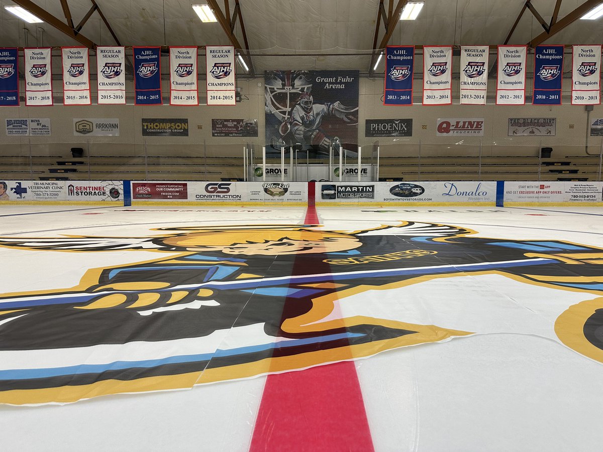sgsaints's tweet photo. Things are happening at the Fuhr 👀

#BCHL | #FearTheBlue https://t.co/MyQzp6xAvA
