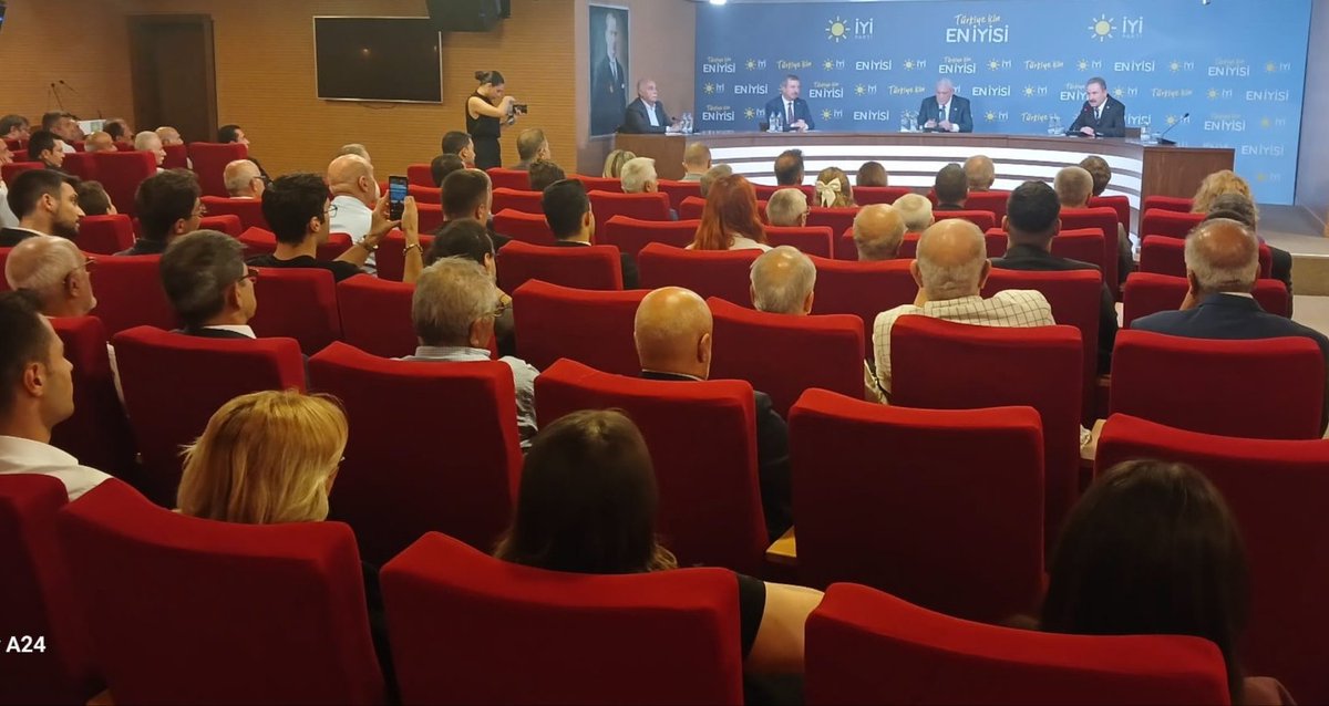 aefakibaba's tweet photo. Ankara İl Başkanımız Dr. Yener Yıldırım ve Teşkilatımız ile birlikte Genel Başkanımız Sn. Müsavat Dervişoğlu’nu ziyaret ettik. @iyiparti @YenerYILDIRIM06 @MDervisogluTR https://t.co/oln5zv08D3