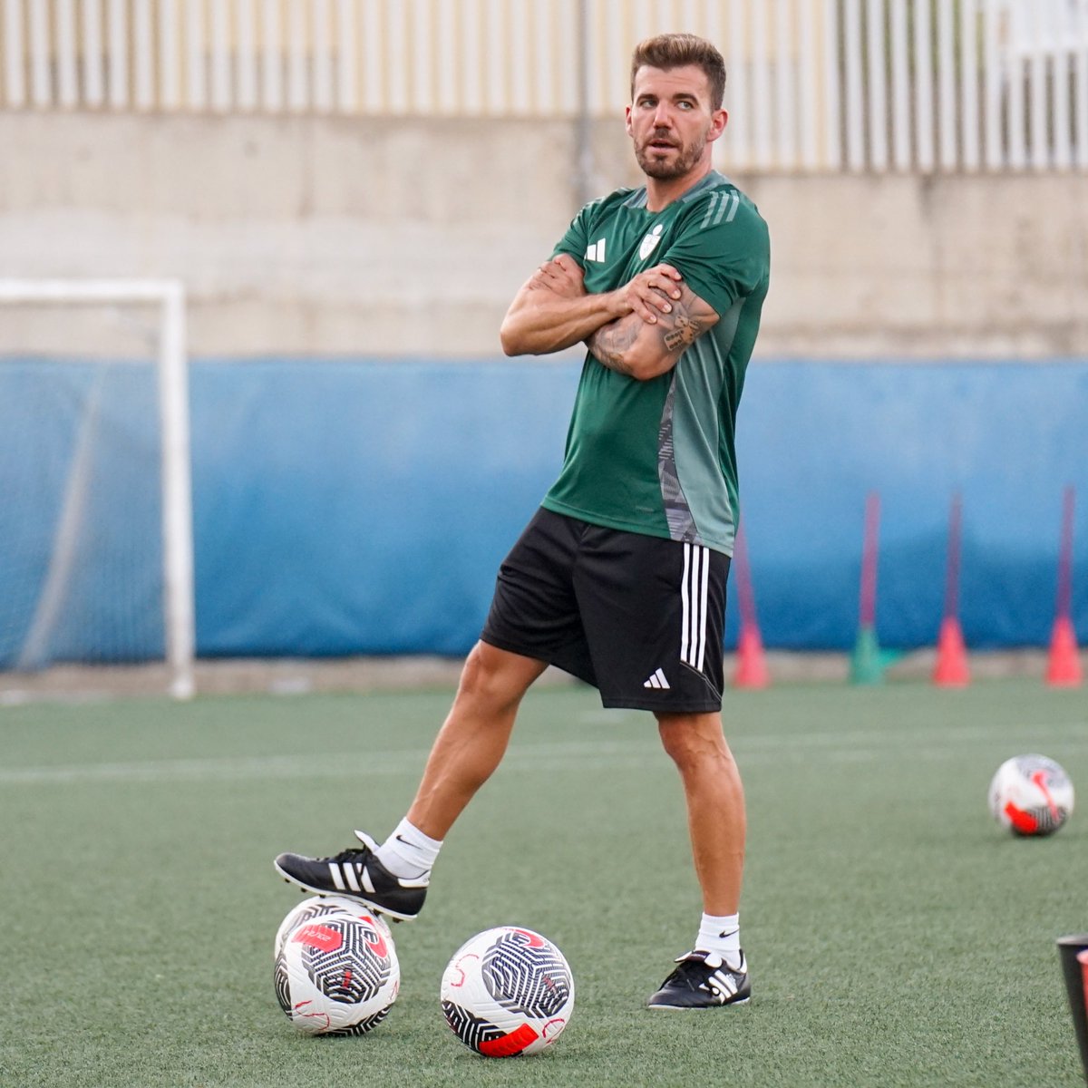 ☝🏽 El líder de nuestro barco

#NuestroCamino #CaminoViejo