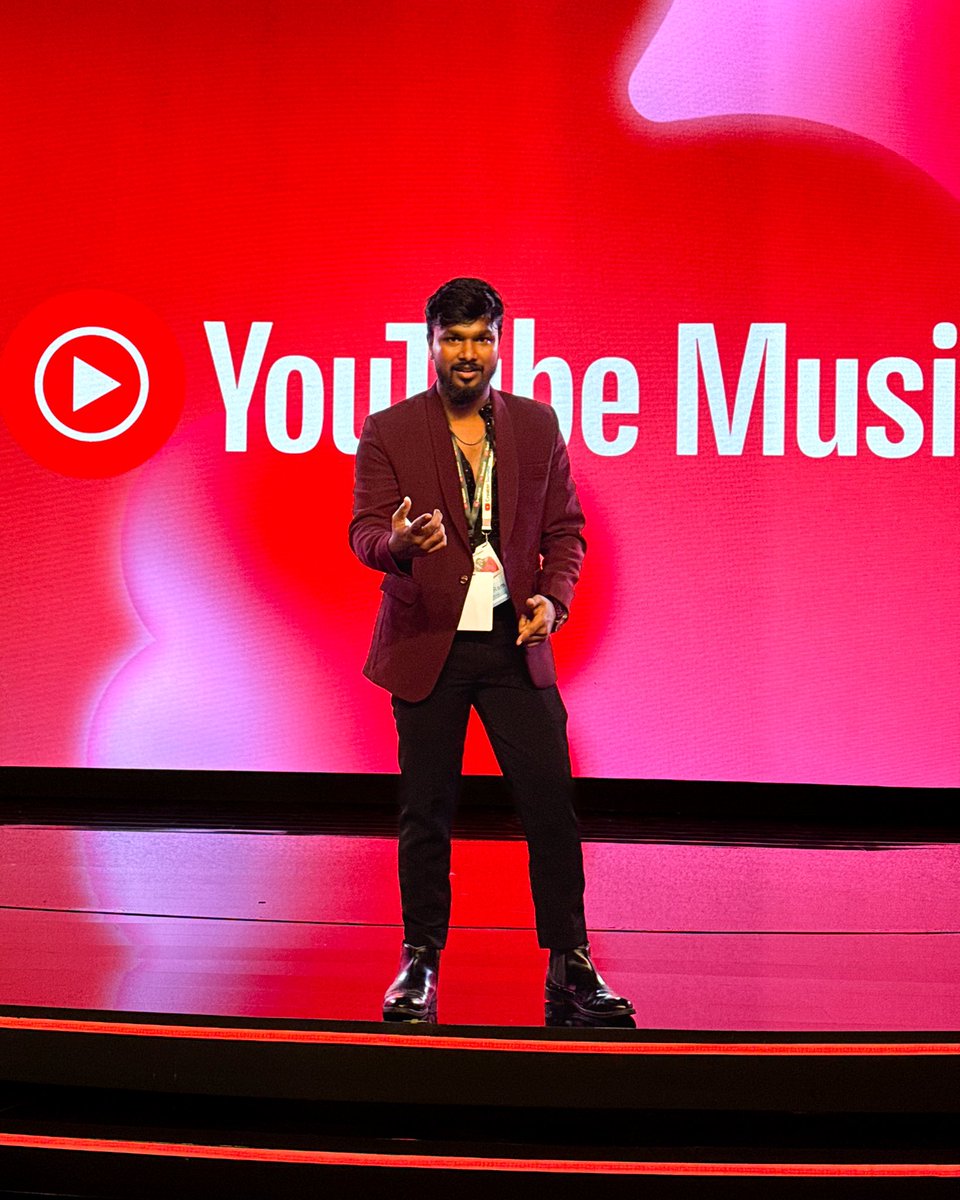 RamBalajiX's tweet photo. @YouTubeIndia #youtubecreatorsummit https://t.co/wAWK8gYYIl