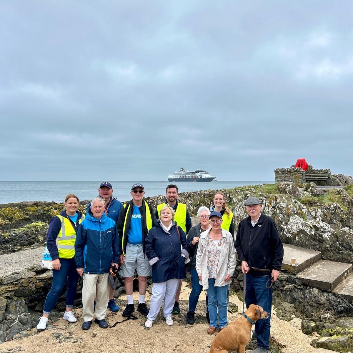 DiabetesUKNI's tweet photo. This morning we went for a walk with members of our Bangor #LiveWellHub. It was great to catch up and hear about everyone's summer plans. Thanks to all those who came along and braved a drizzly morning! 🚶♀️🚶♂️
#DiabetesSupport #DiabetesNorthernIreland https://t.co/qPz7qGRu66