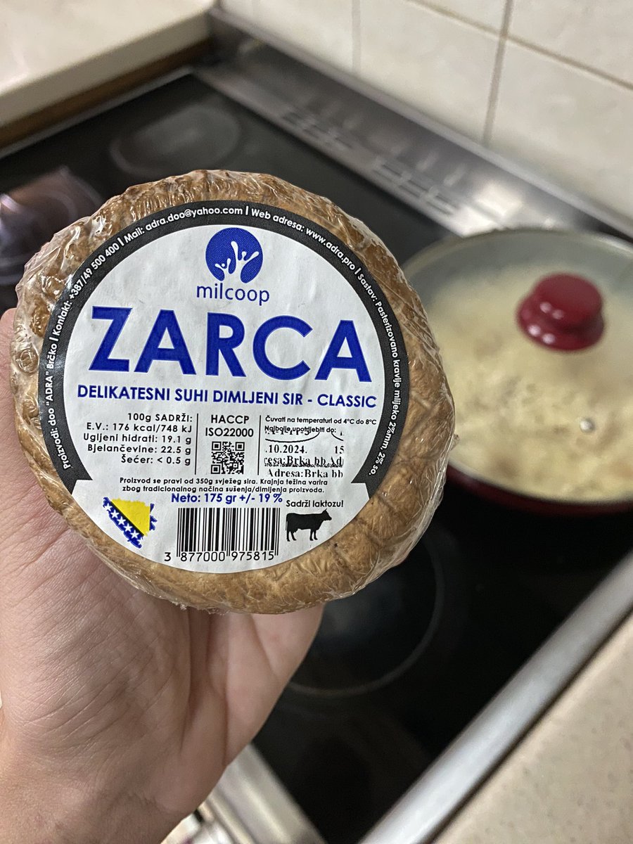 amranaa__'s tweet photo. Najbolji suhi sir na svijetu! #madeinbih #kupuj387 https://t.co/ZhNH6miC6x