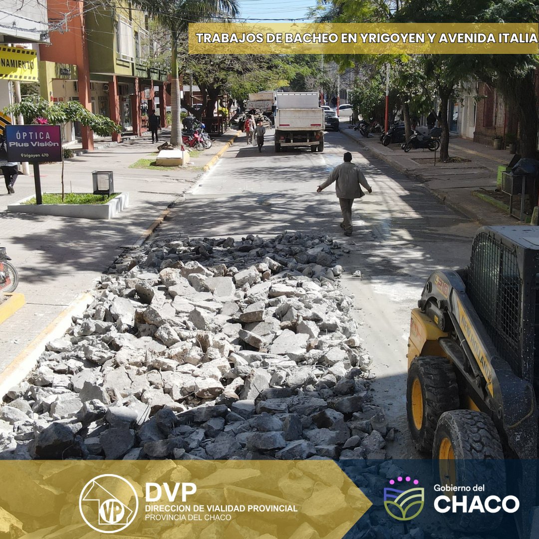 ChacoDvp's tweet photo. 🚧Vialidad Provincial continúa trabajando en conjunto con la @muniresistencia en el mejoramiento de las calles de la ciudad. 

Esta semana, DVP y la Municipalidad iniciaron los trabajos de demolición y reconstrucción de la calzada de hormigón en Yrigoyen e Italia, de Resistencia. https://t.co/U4QmnJSfIz