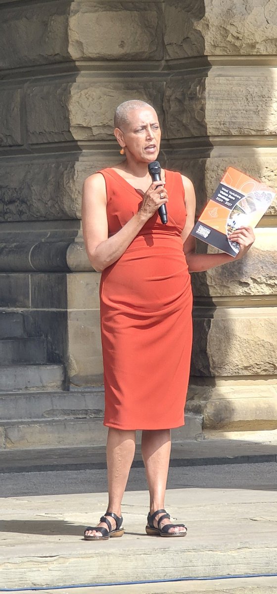 SimonDVali1's tweet photo. My last week as a public servant after 31 years and what a fitting end with the launch of the West Yorkshire Vision Zero Strategy in Lister Park, Bradford.  A collaborative document with our West Yorkshire colleagues laying out our zero tolerance to road death and serious injury. https://t.co/AWEswpN79J