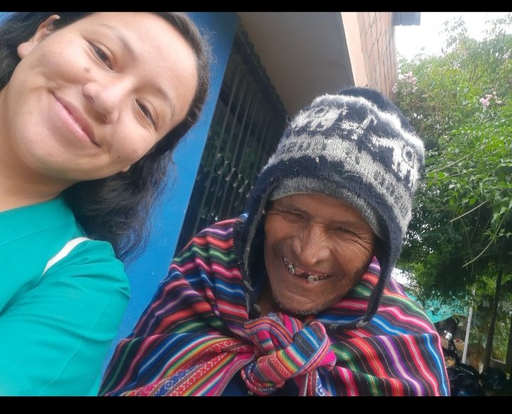 Koraly1300's tweet photo. 13 DE AGOSTO , DÍA NACIONAL DE LA SALUD Y DEL BUEN TRATO AL PACIENTE 

UNA SONRISA NO TE CUESTA NADA
#LaMagiaDelBuenTratoNosHaceSentirMejor https://t.co/BKCuON42Dc