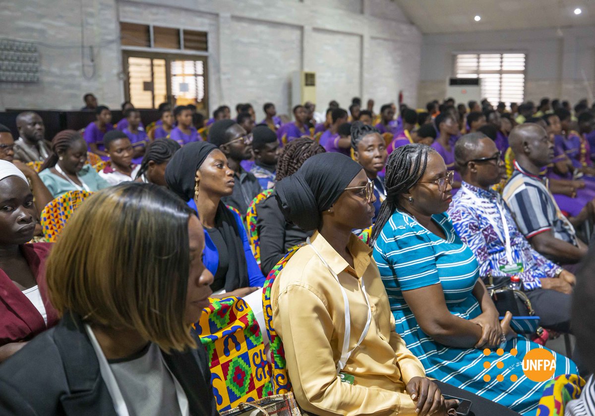 UNFPAGhana's tweet photo. #security. 
They were also educated on being conscious of their online activities, thereby verifying every information before they're shared.
Before concluding, the panelists called on the government to incorporate #digital literacy in Ghana's education to equip students ...[2] https://t.co/HFl0GOTSb7