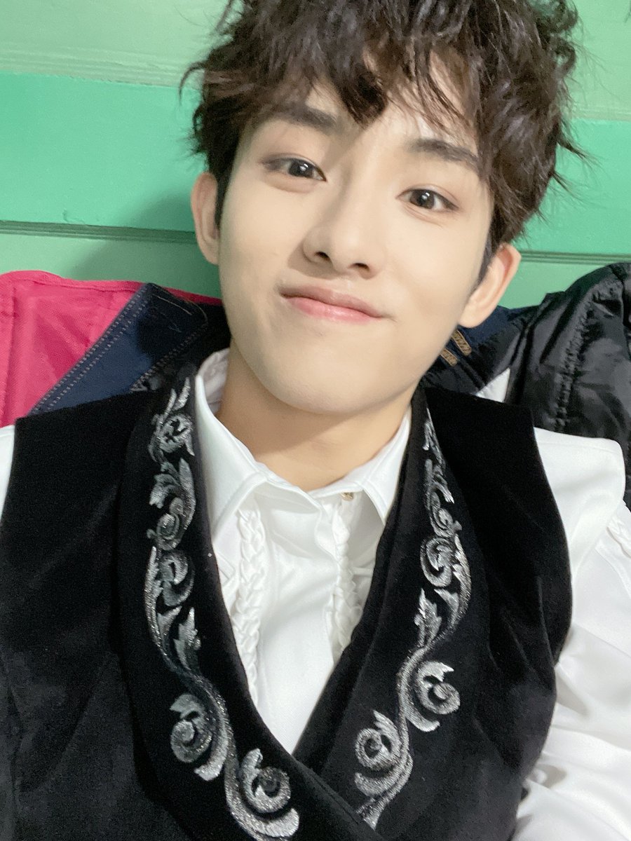 Let's WINWIN 🥇 (@soonyunqi) on Twitter photo 