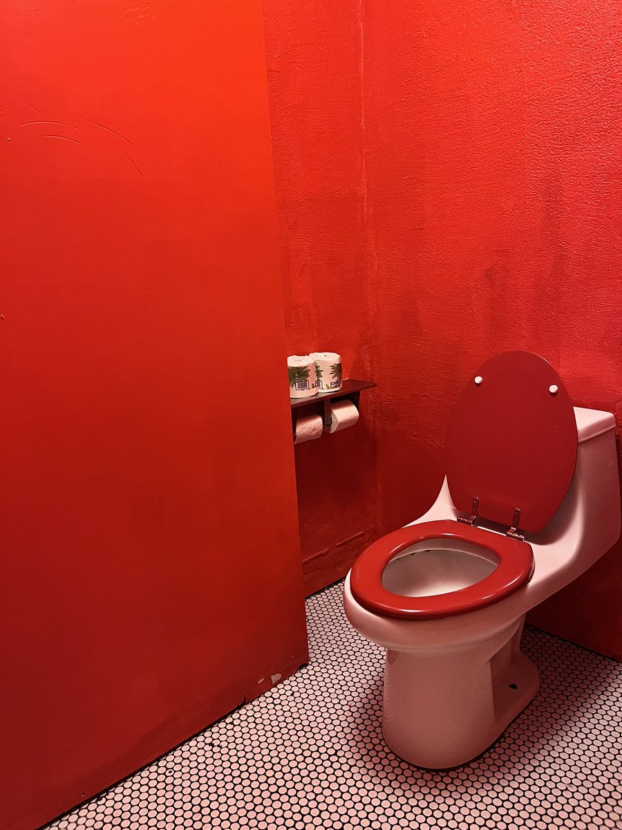 cooper (@mediocrecafe) on Twitter photo 