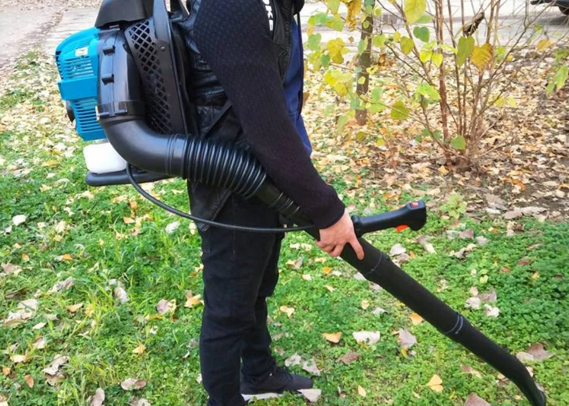 ronghuaindustry's tweet image. Backpack Gasoline Leaf Blower
ronghualimited.com/backpack-gasol…
Email: sales@ronghuaindustry.com
WhatsApp: +86 15093392066
#leafblower #backpackblower