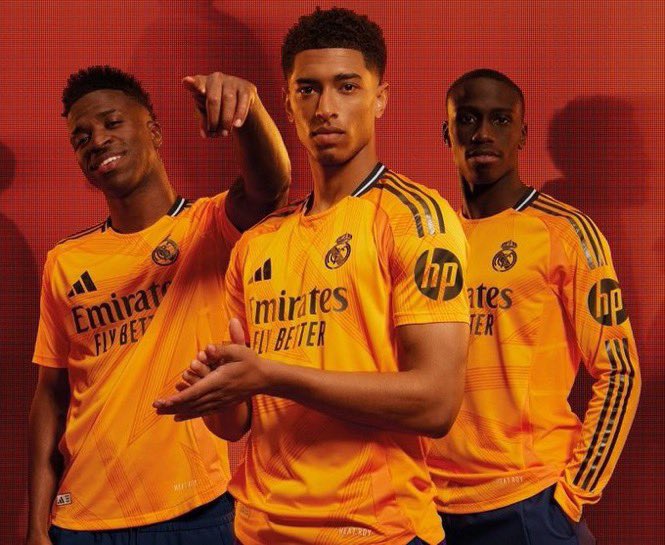 Theo69ar's tweet image. 🚨 #Concours maillot de votre choix 

Pour vous remercier des commandes avec mon code 
(tjrs -20% sur tout le site code THEO69) 

RT CE TWEET ✅
FOLLOW @Theo69ar &amp;amp; @CFutShop 🔔
COMMENTE LE MAILLOT DE TON CHOIX 💭

TIRAGE SAMEDI ⌛️🧨

maxikits.com/?ref=LlAoVmYb3…