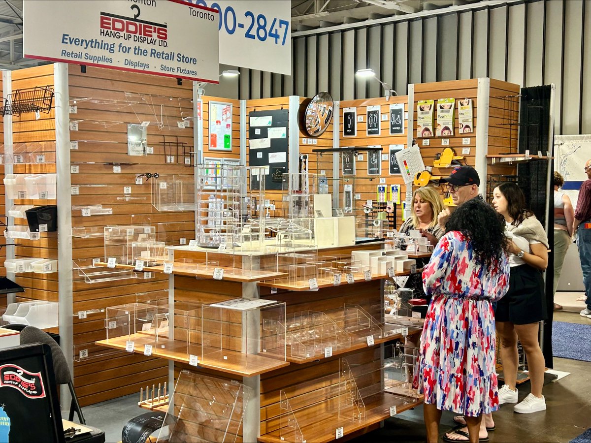 After a successful day 2, we can't wait to meet even more of you at the Toronto Gift &amp; Home Market! 🎁  See you at booth 2287 👋

<a href="/CanGift/">CanGift</a> 

#torontocongresscentre #torontotradeshow #cangift #smallbusiness #gift #gifthomemarket #wholesalevendors #gifthomemarket